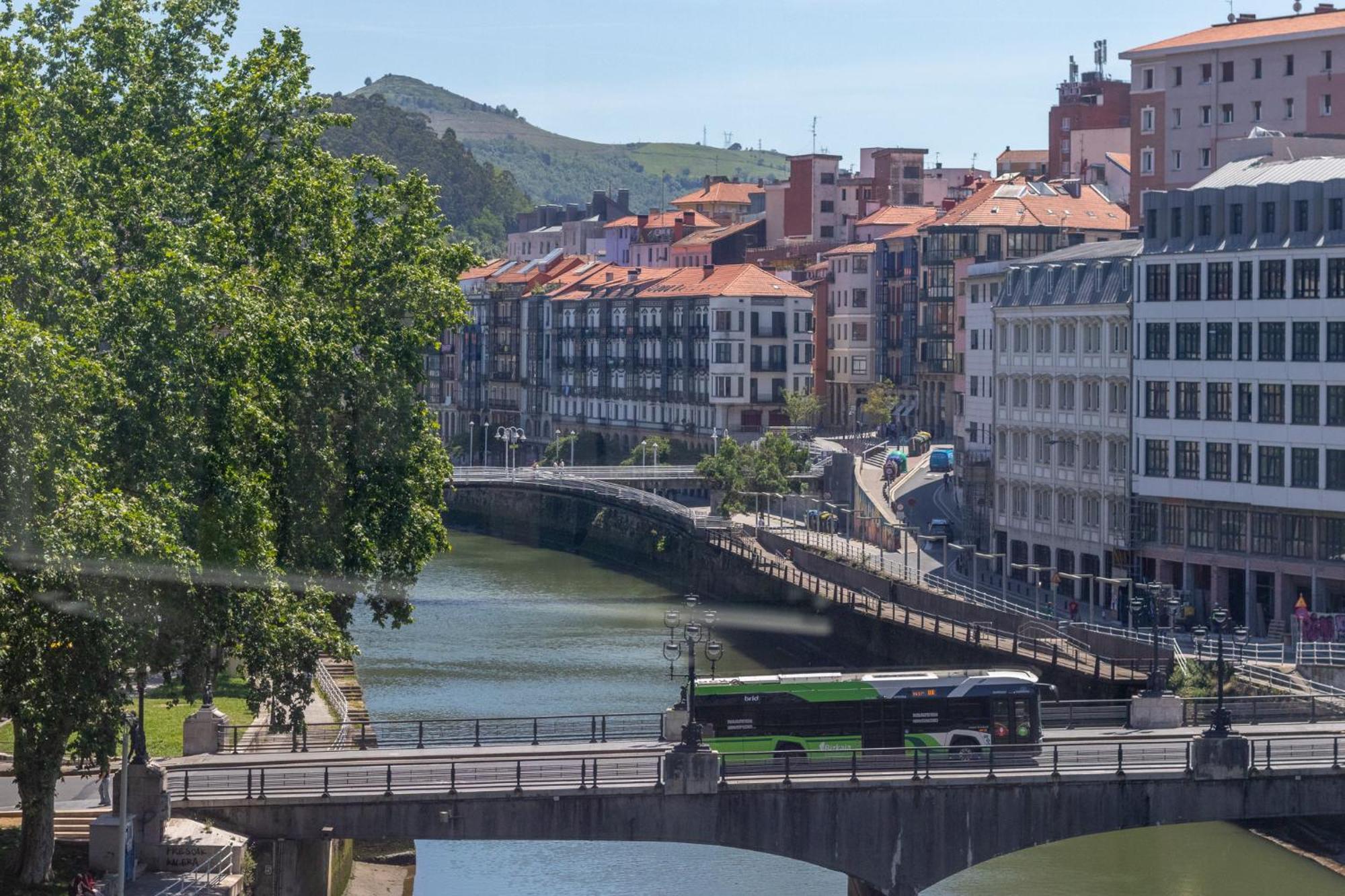 Apartamento Con Vistas A La Ria Bilbao Eksteriør bilde